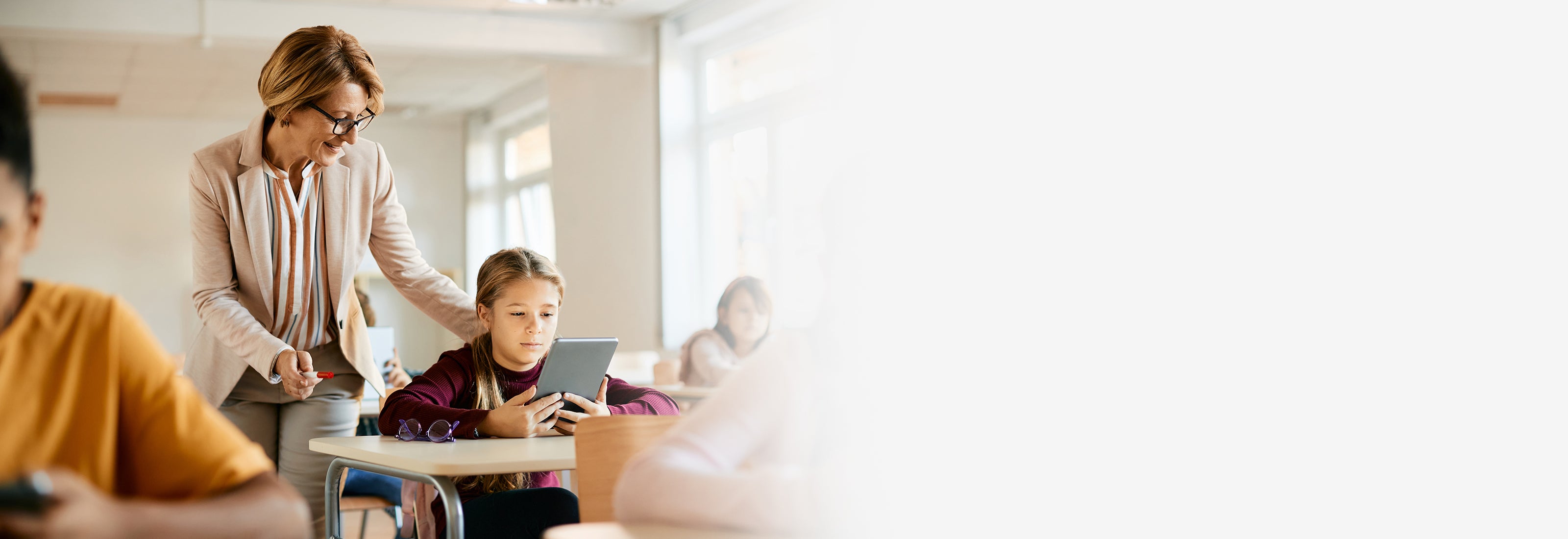 okullarda otomatik eksternal defibrilatör oed cihazı çözümleri